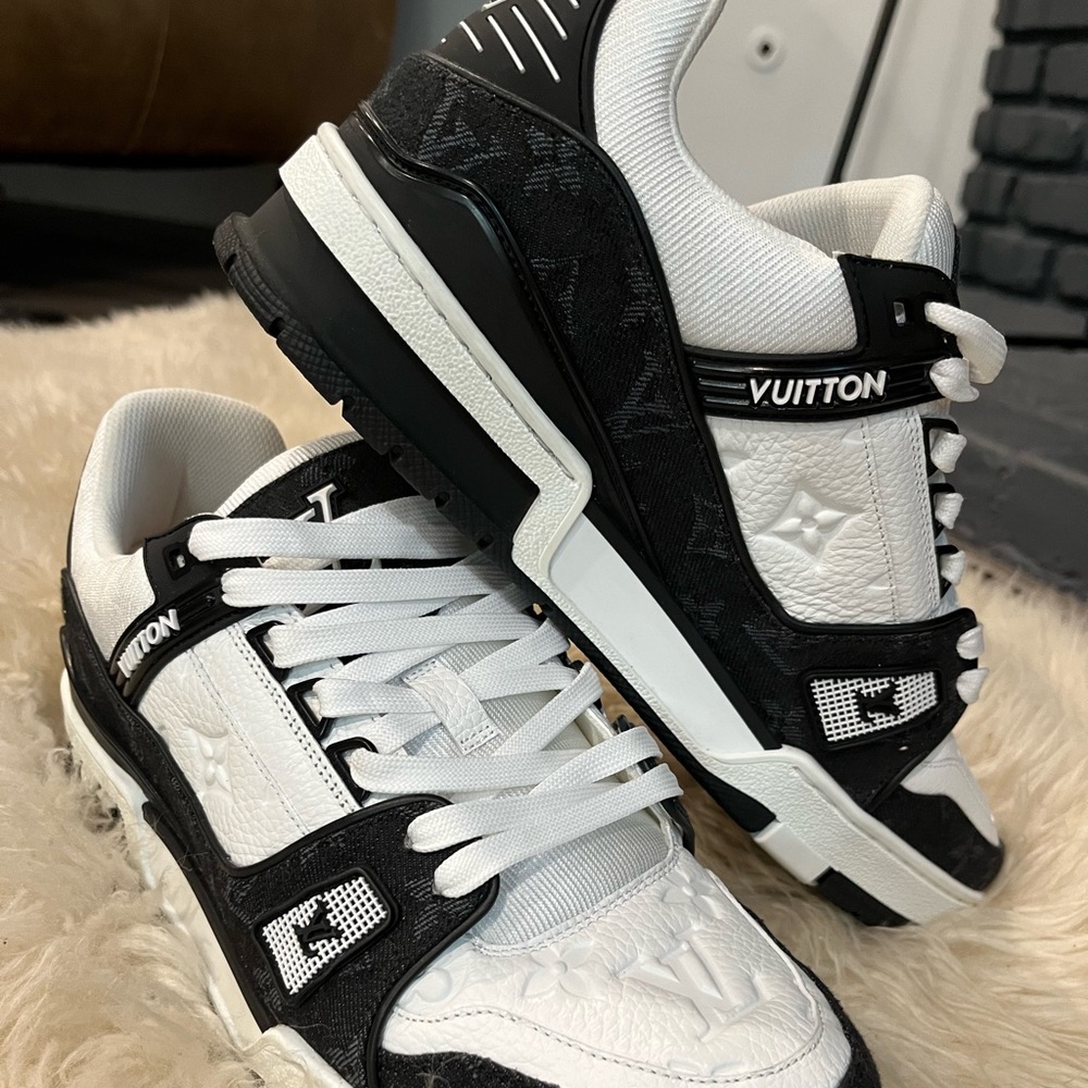 Louis Vuitton | Louis Vuitton LV TRAINER SNEAKER